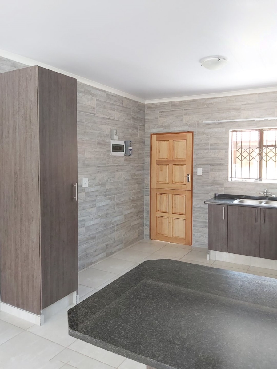 2 Bedroom Property for Sale in Ellaton North West